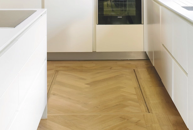 White-Spiral-Cellar-with-recessed-trap-door-1-RT